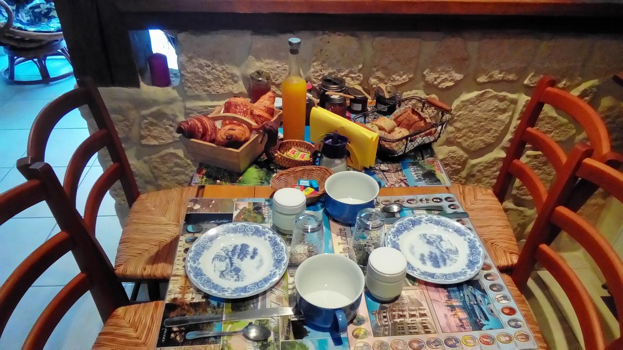 לינה וארוחת בוקר Cellettes  O Tour Du Monde מראה חיצוני תמונה